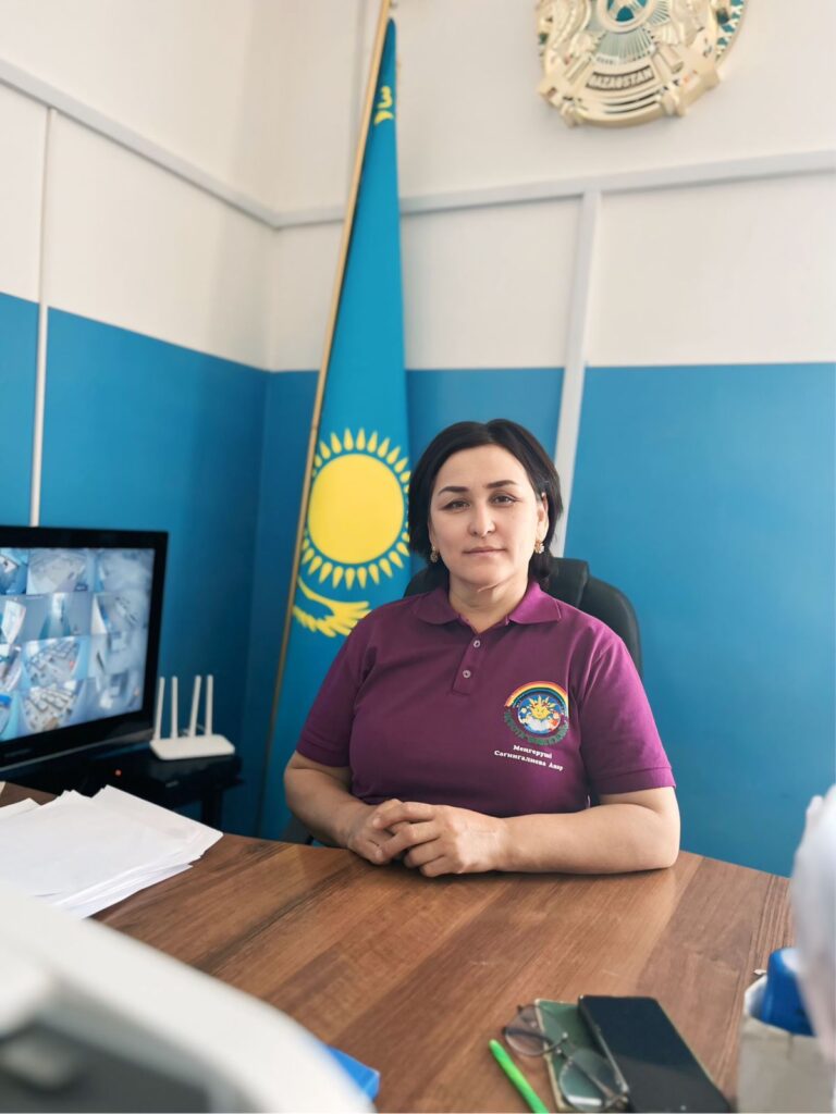 Балабақша директоры